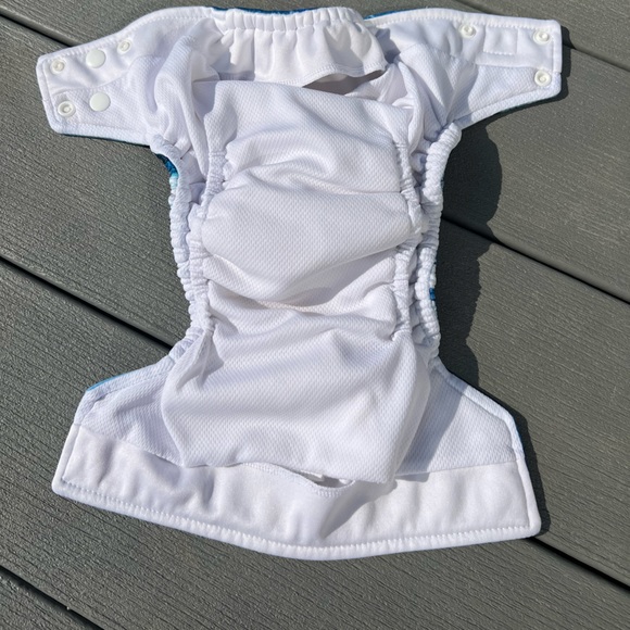 Cloth diaper Frozen - Picture 2 of 2